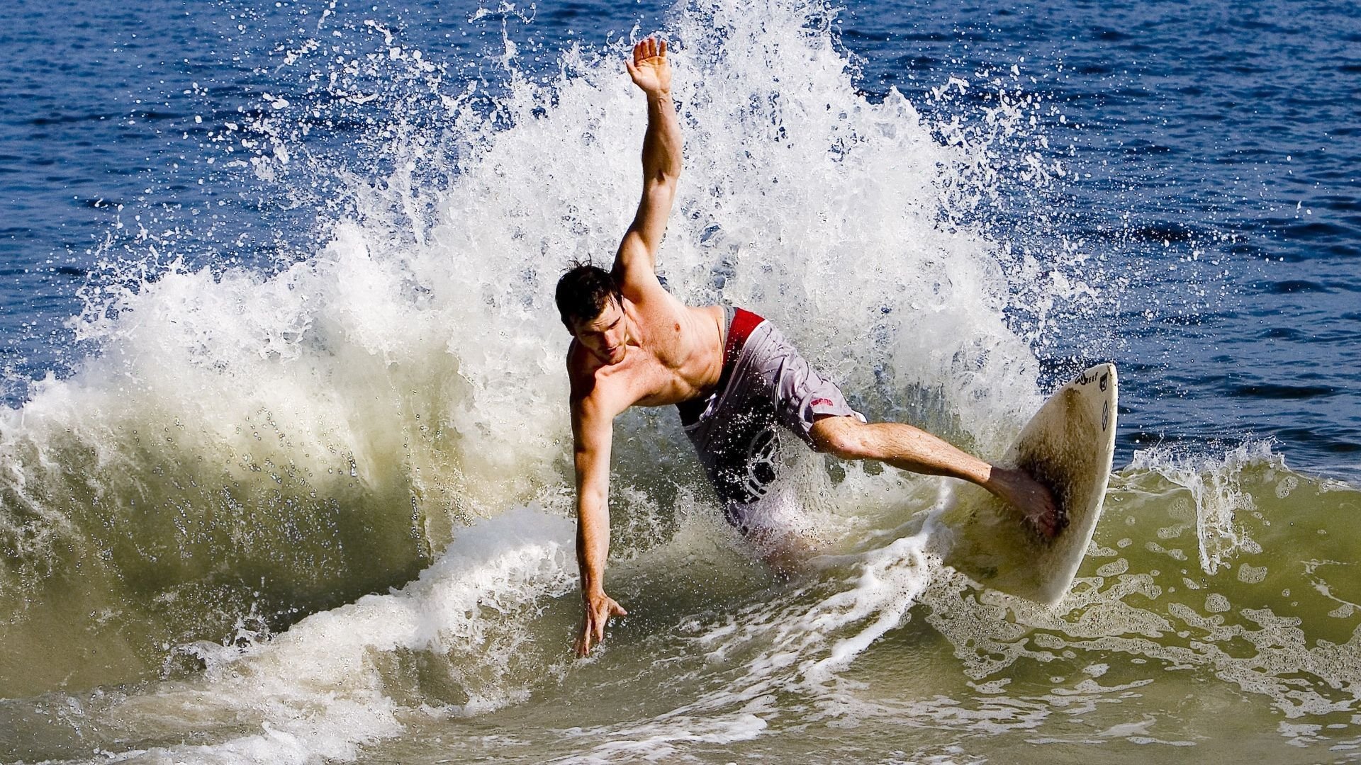 “青春夺冠”青少年篮球超级联赛在上海盛大开启,上海青少年篮球队